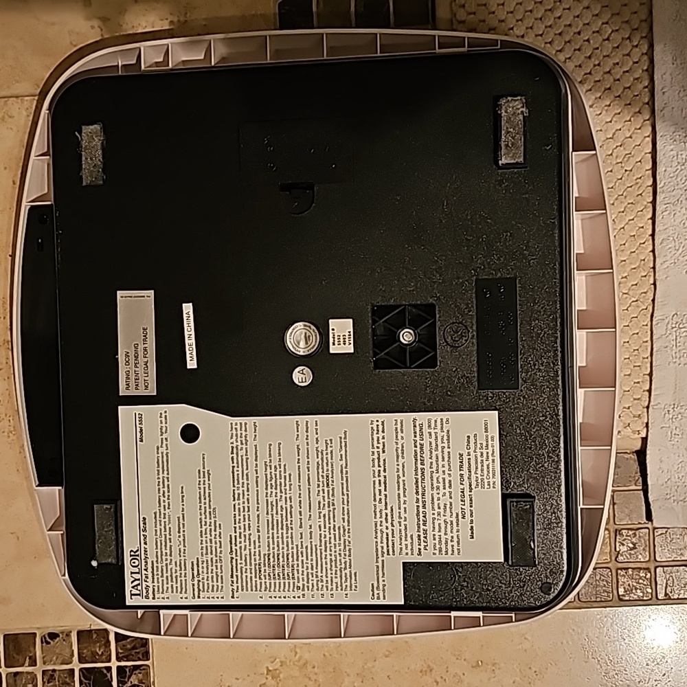Scale - Picture 2 of 3